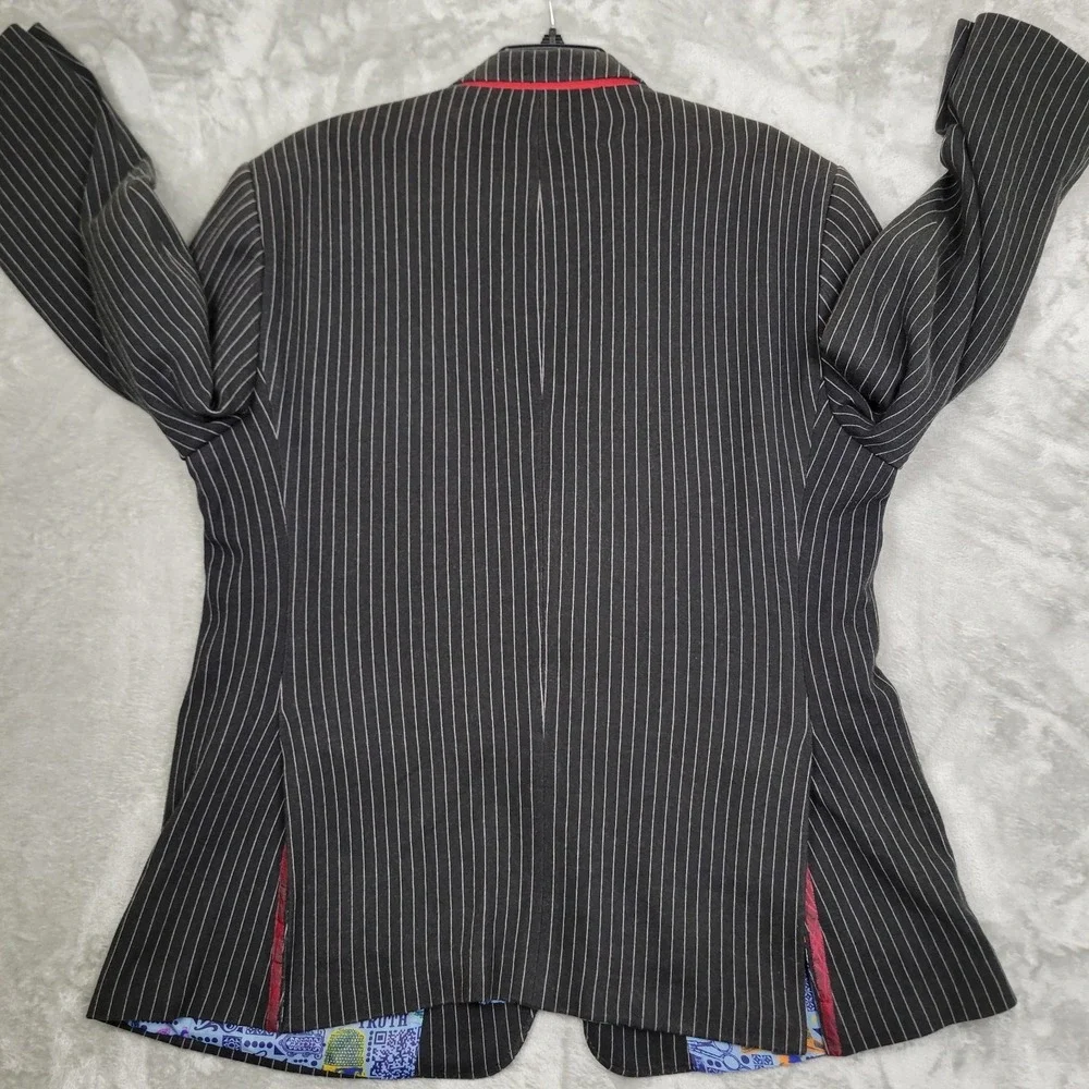 Robert Graham blazer great